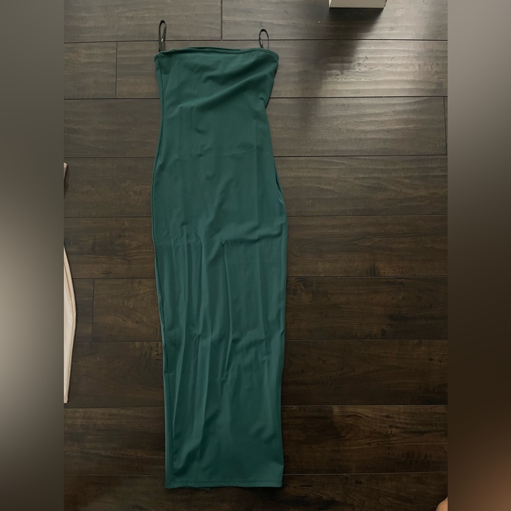 Size small green strapless bodycon maxi dress